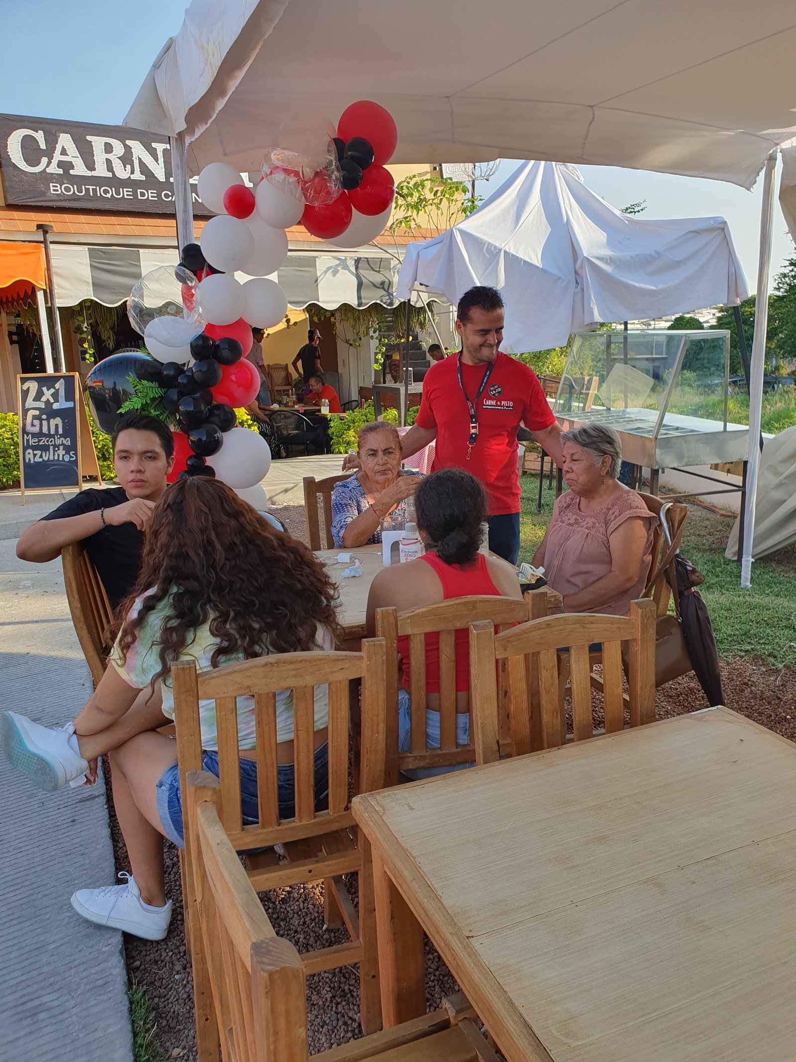 Ambiente Carne & Pisto